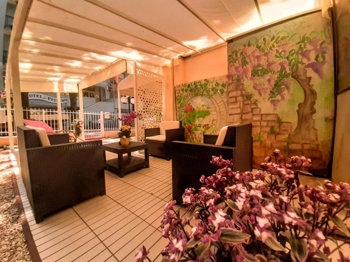 Hotel Amalfi Rimini Exteriör bild